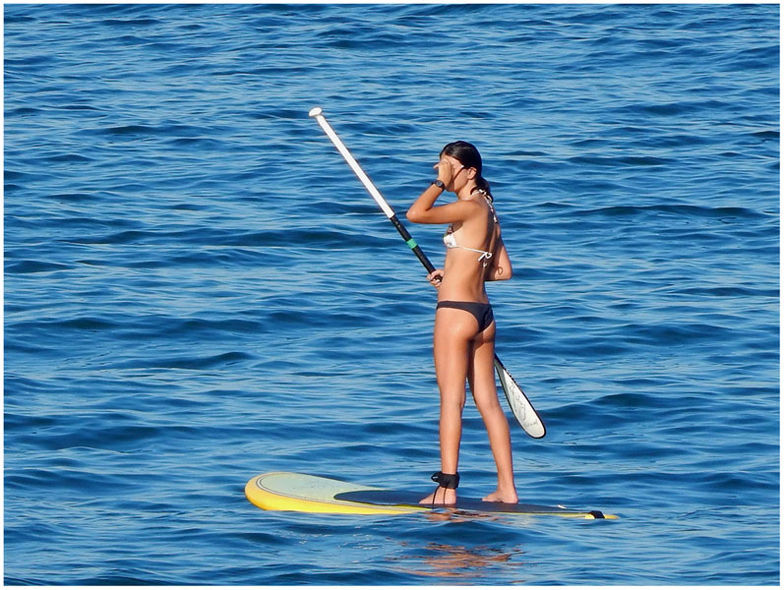Stand up paddle. Copacabana Beach, Rio. Photo by Adriana Paiva.
